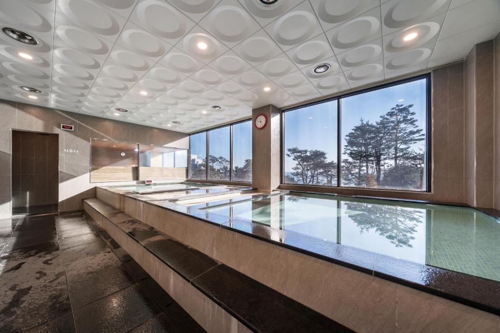 3. 호텔 마레몬스 ..