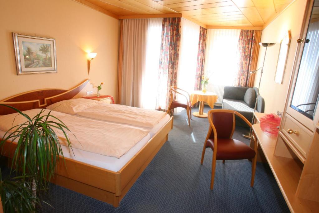 Hotel & Kurpension Weiss photo