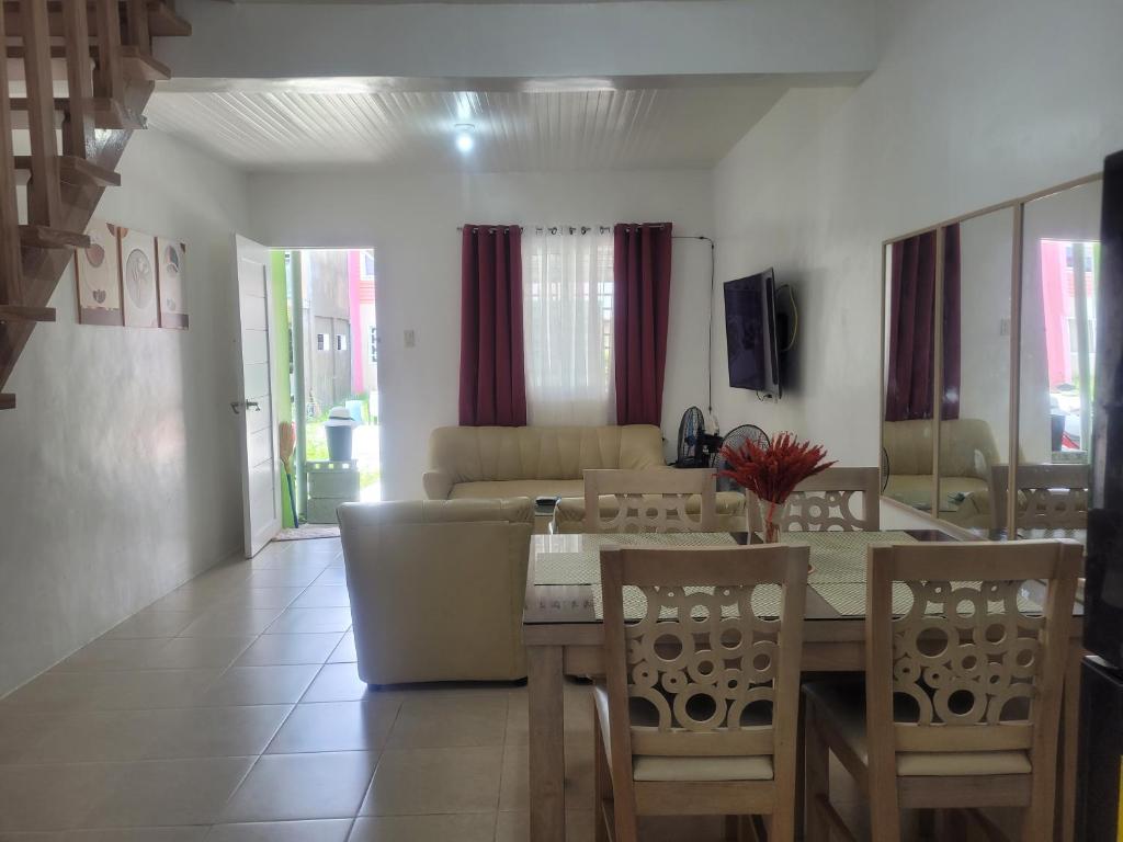 Spacious Staycation in Calapan City