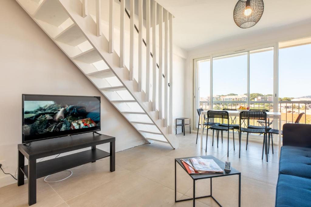 Giens - Vue mer / marais - Appartement refait à neuf - 2