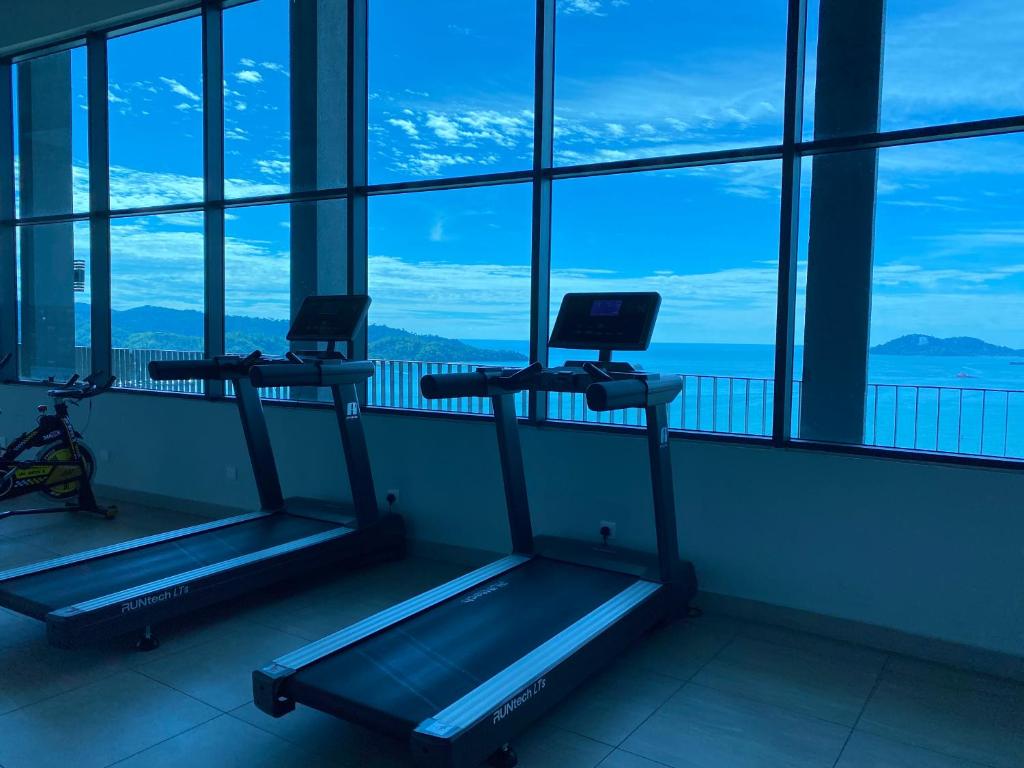 Vm Condo Seaview at Jesselton Quay photo