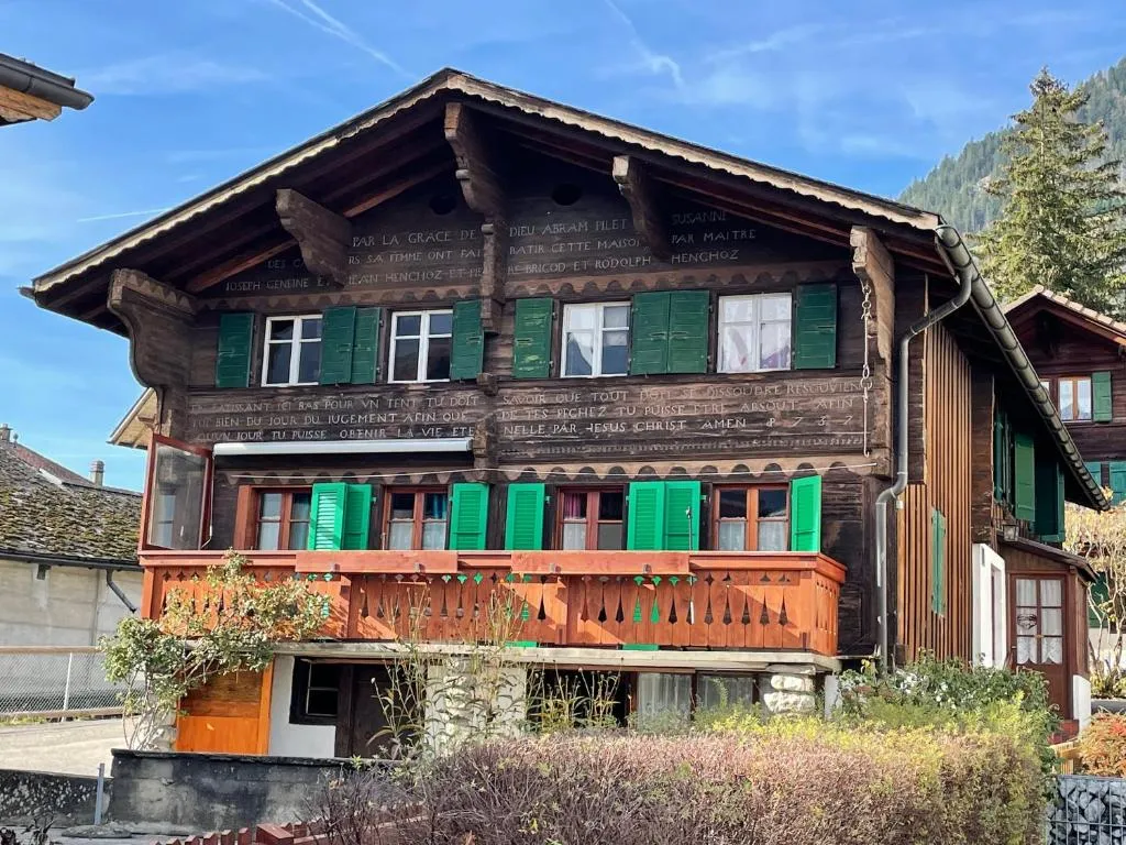 Chalet Nostalgie, hotel in Chateau-d'Oex