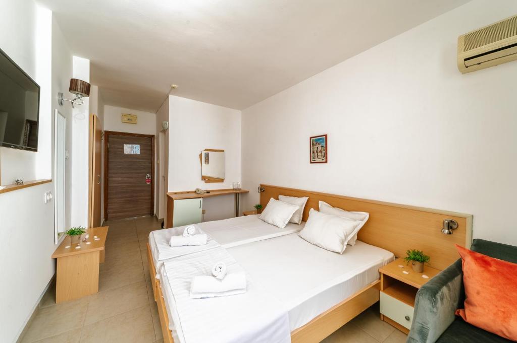 Hotel Delfin - All Inclusive — Słoneczny Brzeg, Region Burgas