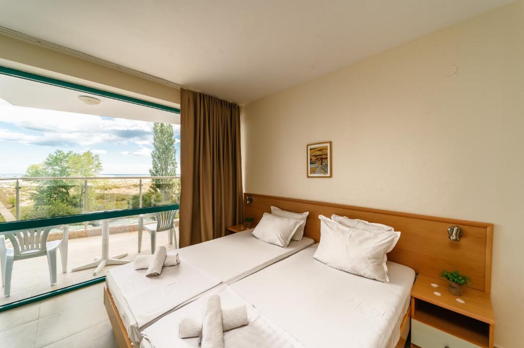 Hotel Delfin - All Inclusive — Słoneczny Brzeg, Region Burgas