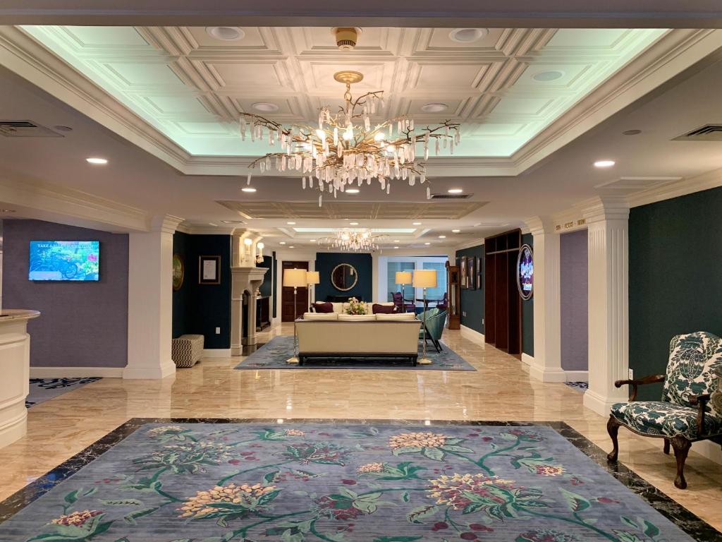 Saybrook Point Resort & Marina photo