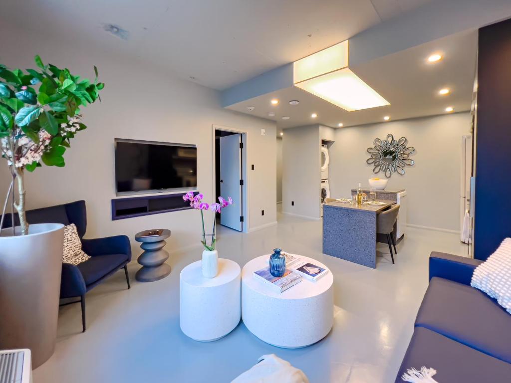 Pierce Boutique Apartments by Simplissimmo — Hotel in Montreal (QC)