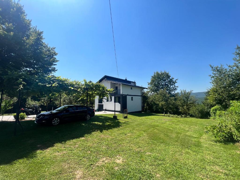 Hillside Villa - 5
