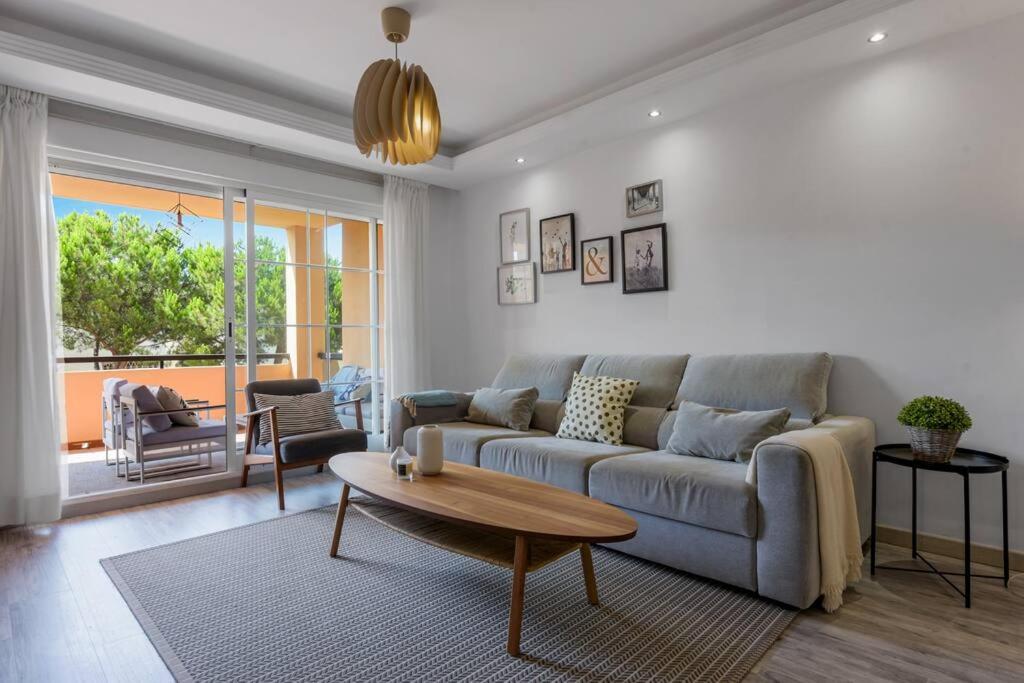 Charming 3Br Apartment 3 min. away from the Beach, Marbella