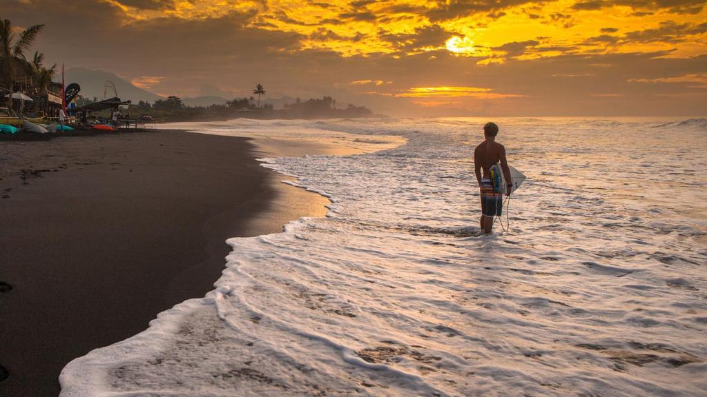 The Green Room Seminyak photo