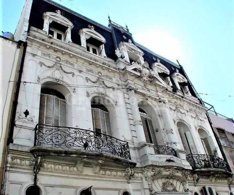 Historic San Telmo Cozy spacious apt large groups and families for your Perfect Stay, ATENCIÓN PRECIO DE RESERVA EN DOLARES O PESOS DOLAR BLUE - 2