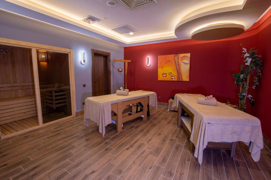 Hane Sun Elite Hotel — Spa in Side