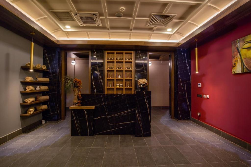 Hane Sun Elite Hotel — Spa in Side