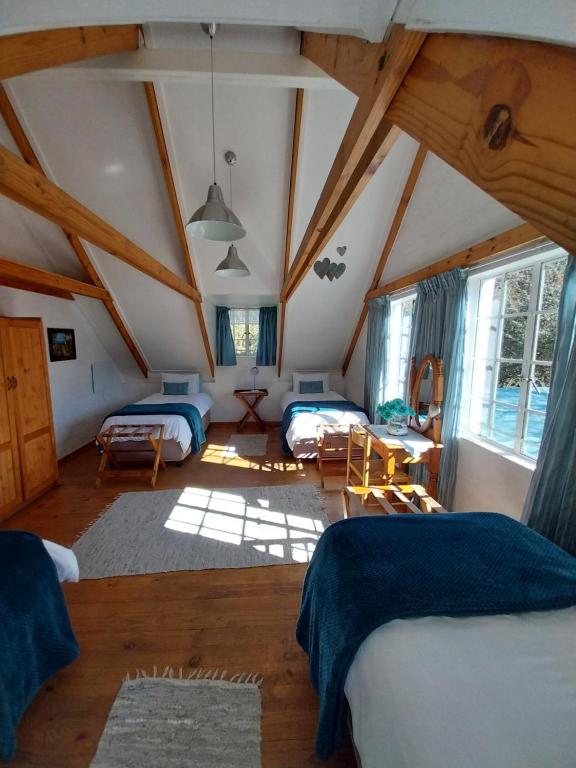 Hillside Cottage photo
