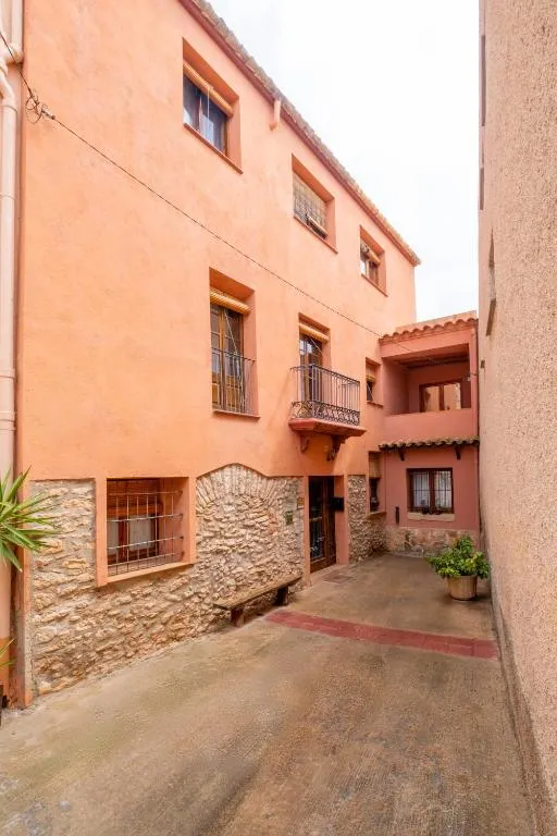 Rural Jordà, Hotel in Rodonyà