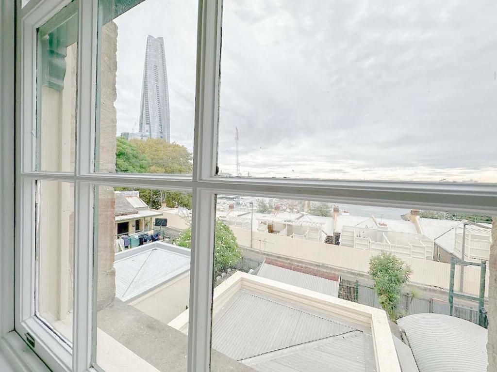 Kent Terrace photo