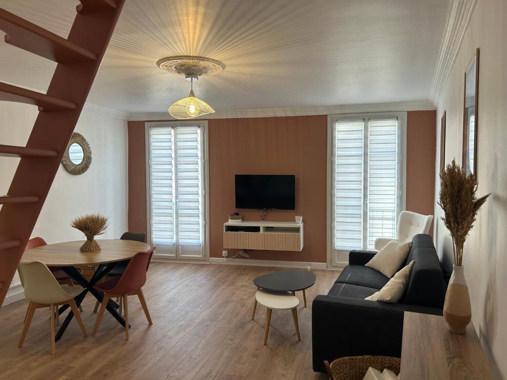 Duplex climatisé proche port Toulon - 1