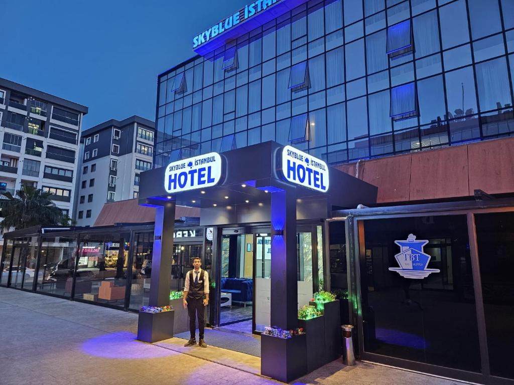 SKYBLUE ISTANBUL HOTEL — Hotel in İstanbul
