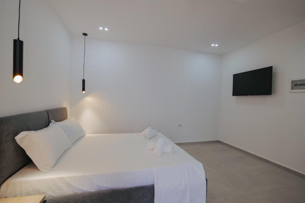 Hotel Edola photo