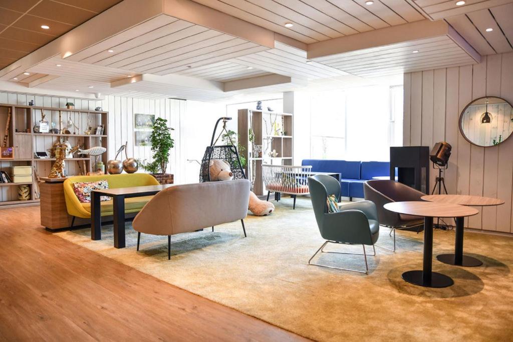 Lobby, Novotel Paris Creteil Le Lac in Creteil
