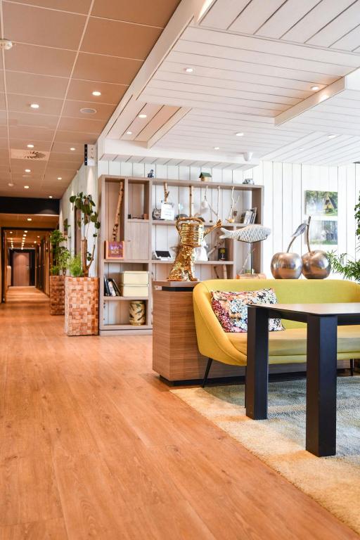 Lobby, Novotel Paris Creteil Le Lac in Creteil