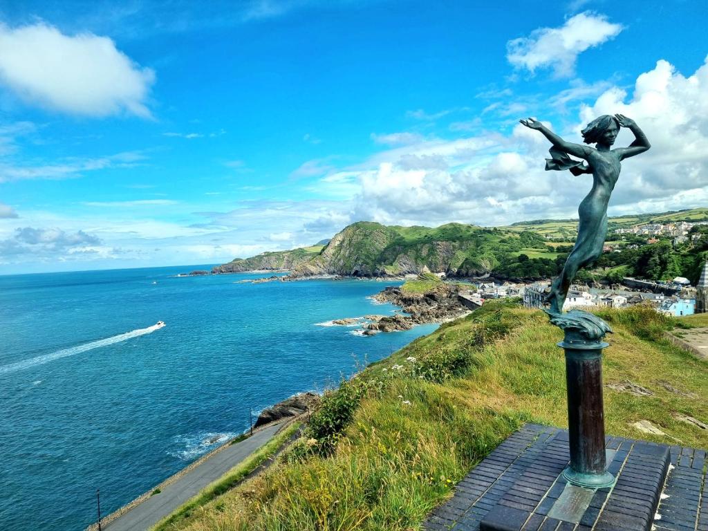 Coastal Cottage in Ilfracombe, North Devon photo 7