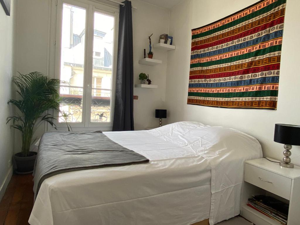 SUPER APPARTEMENT AU COEUR DE MONTMARTRE - 4