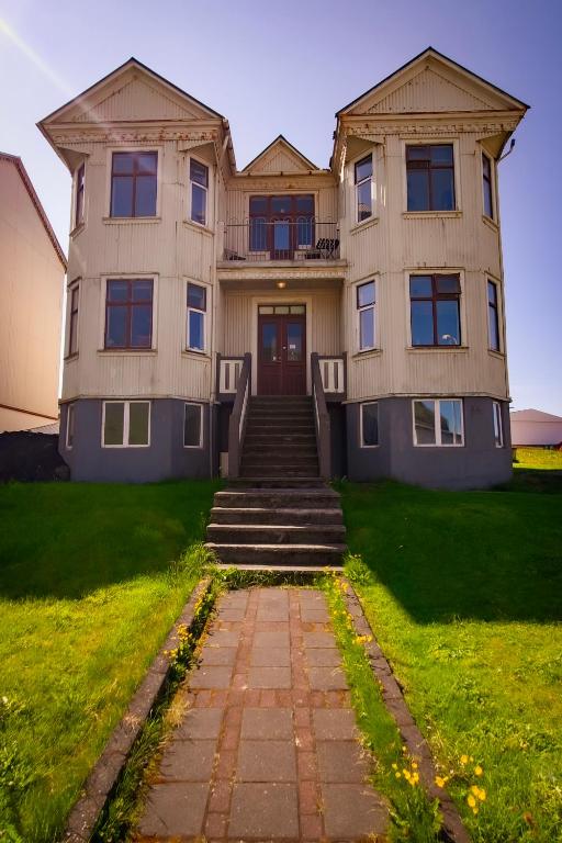 Guesthouse Holl — Hotel in Vestmannaeyjar