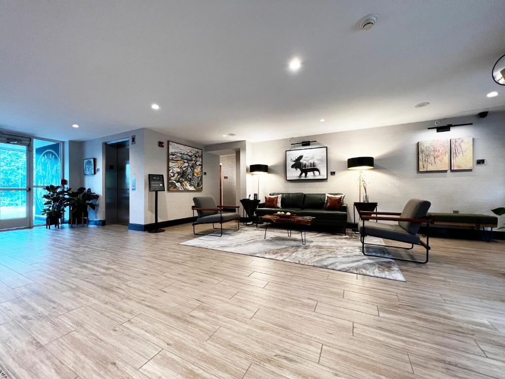 Maine Evergreen Hotel, Ascend Hotel Collection photo
