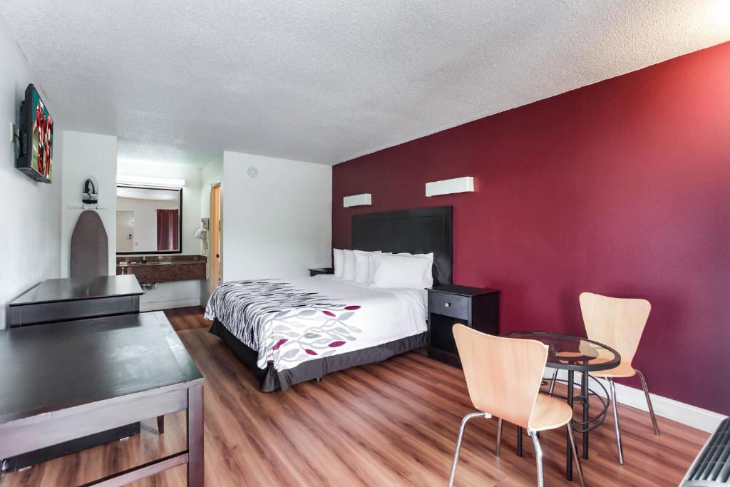Red Roof Inn Monteagle - I-24 photo