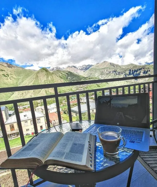 Kazbegi 4U，位于卡兹贝吉的酒店