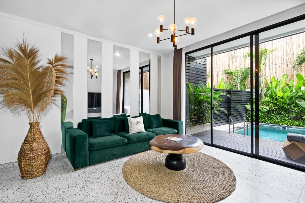 Sunny Nelayan Villa by Betterplace, Canggu