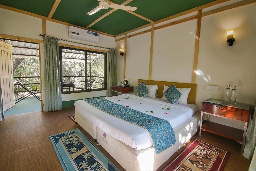 Pench Wilderness Camp Resort, hotel in Khawāsa