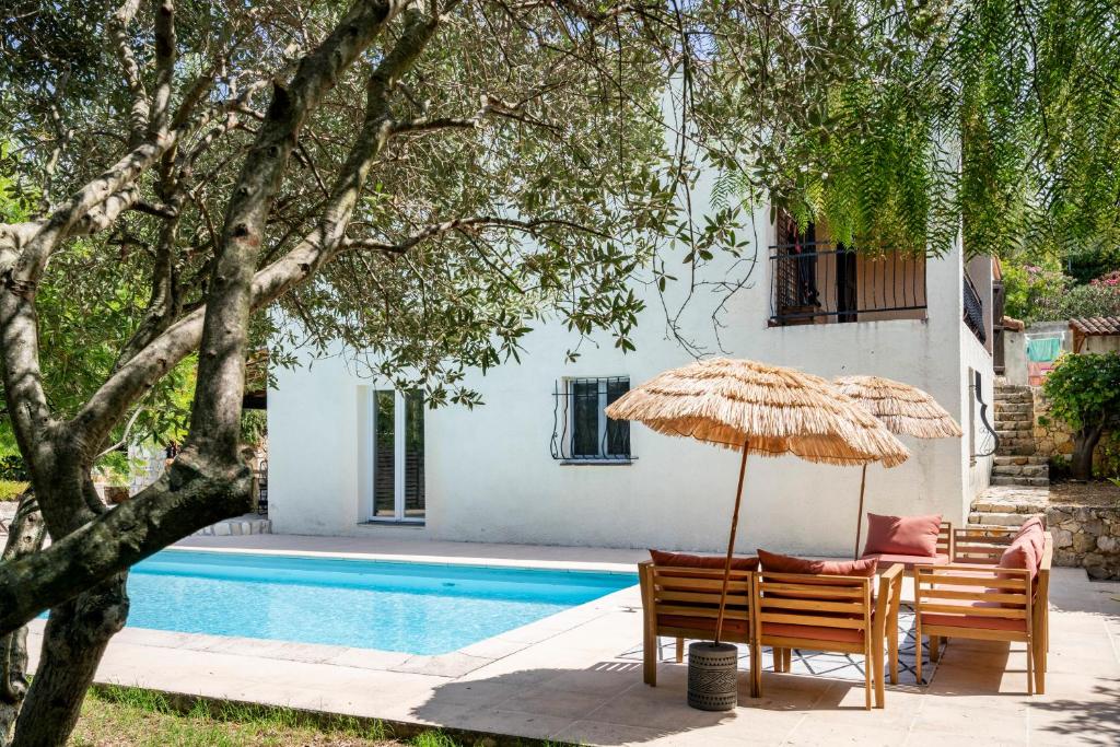 Villa Inti - piscine, jardin privé & barbecue - 3