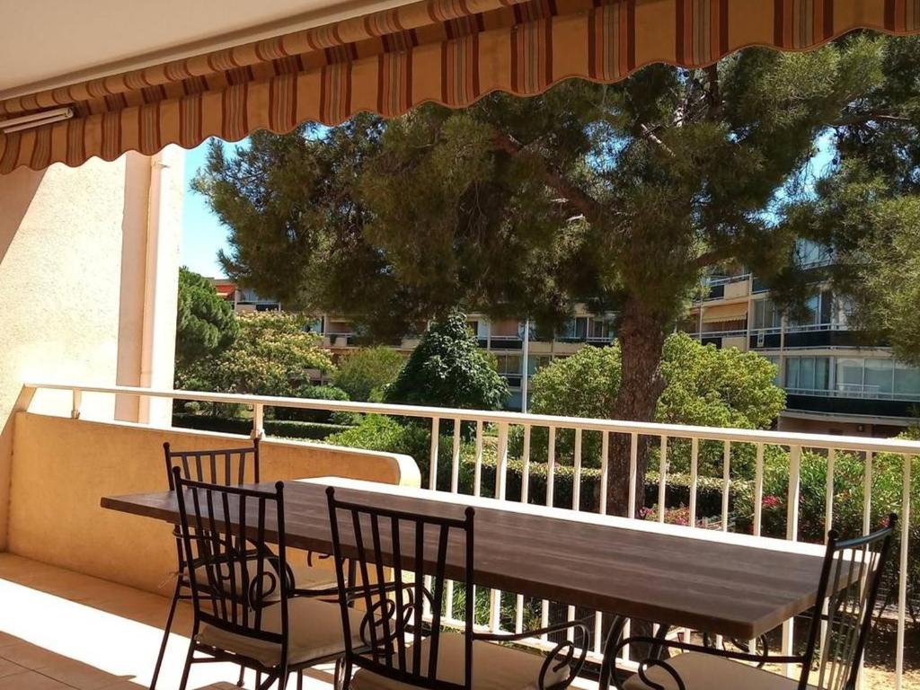 T3 68m², 4*, climatisé avec loggia, proche mer et commerces – Bormes-les-Mimosas - FR-1-610-14, Bormes-les-Mimosas