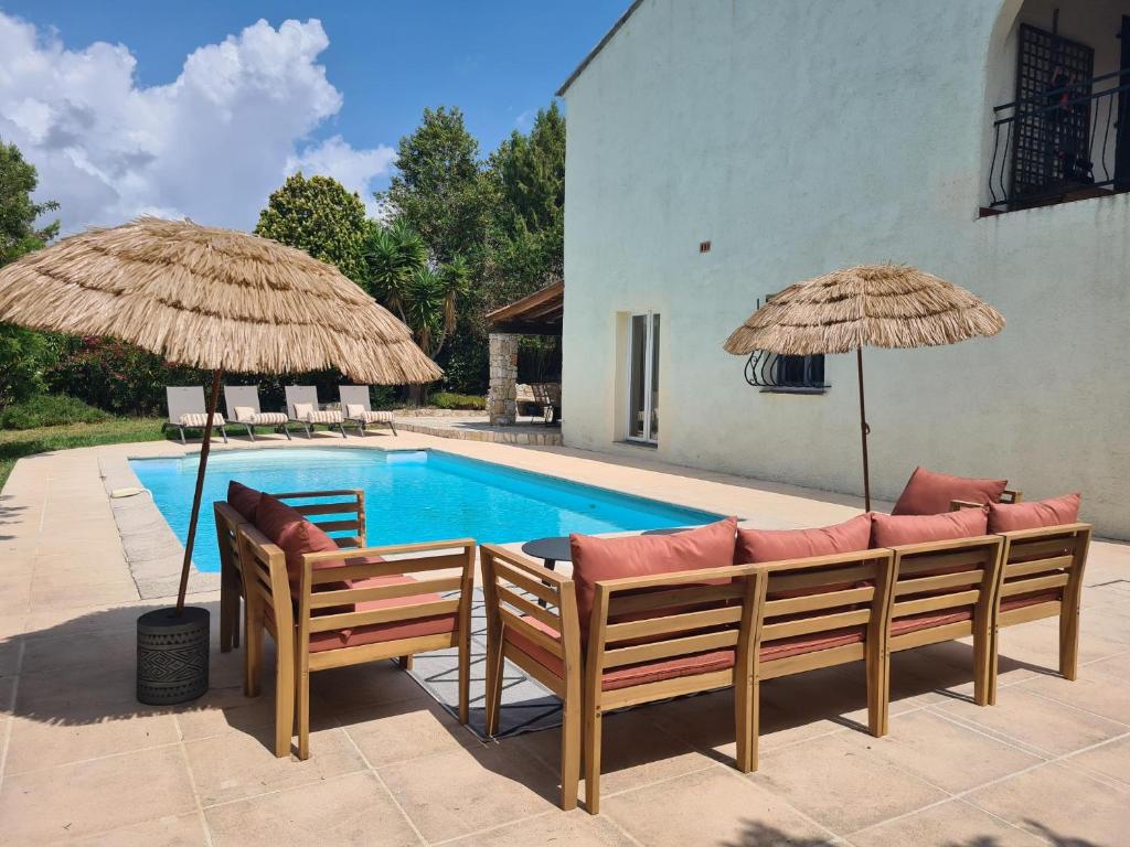 Villa Inti - piscine, jardin privé & barbecue - 5