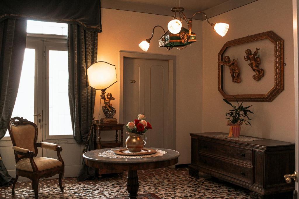 Hotel Liberty photo