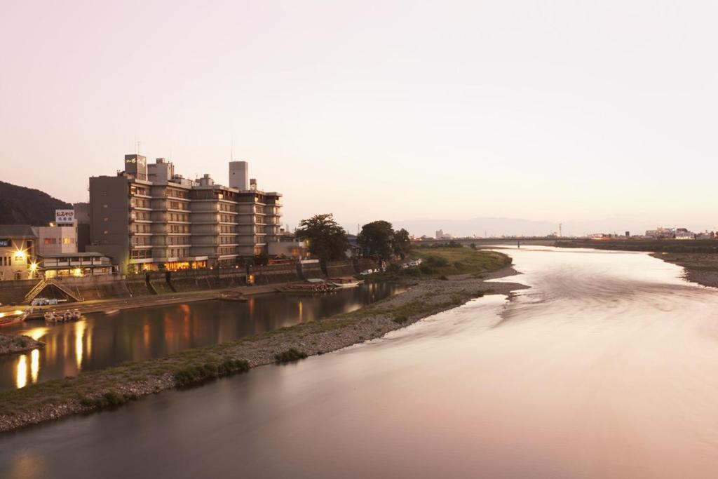 Juhachiro — Hotel in Gifu