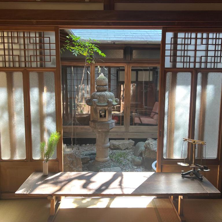 Mojiko Guesthouse PORTO, Kitakyūshū