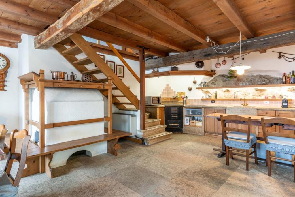 Casa Carincio, Falesina Ospitar - 5