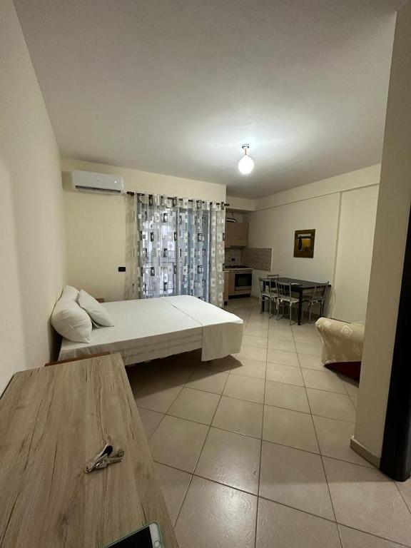 Cloe apartaments, Vlorë