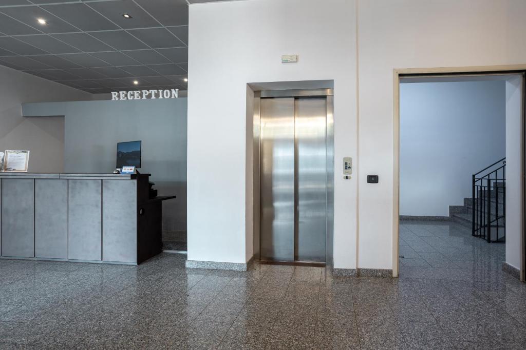 Hotel Fontaine Bleue photo