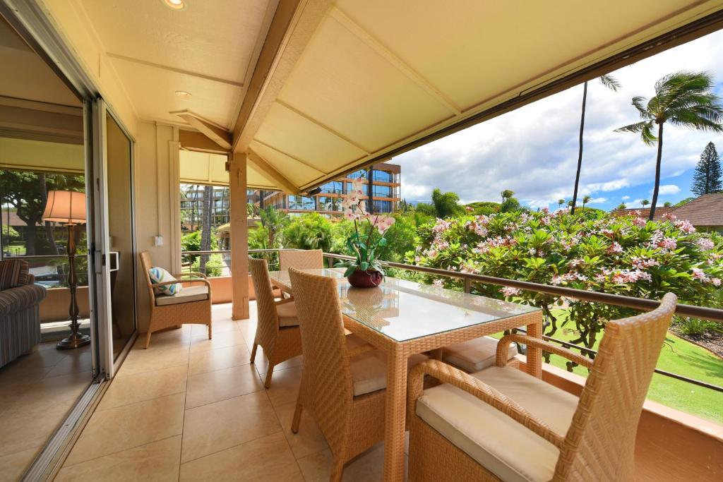 アストン マウイ カーナパリ ヴィラズ (Aston Maui Kaanapali Villas)