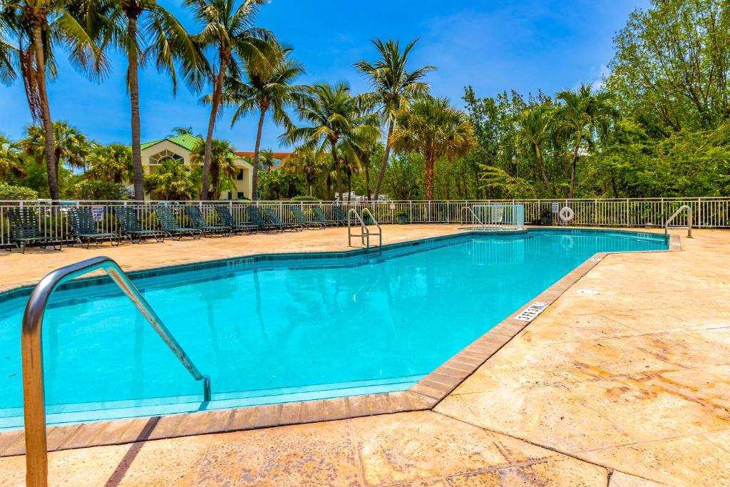 Sunrise Suites Barbados Suite #204 photo