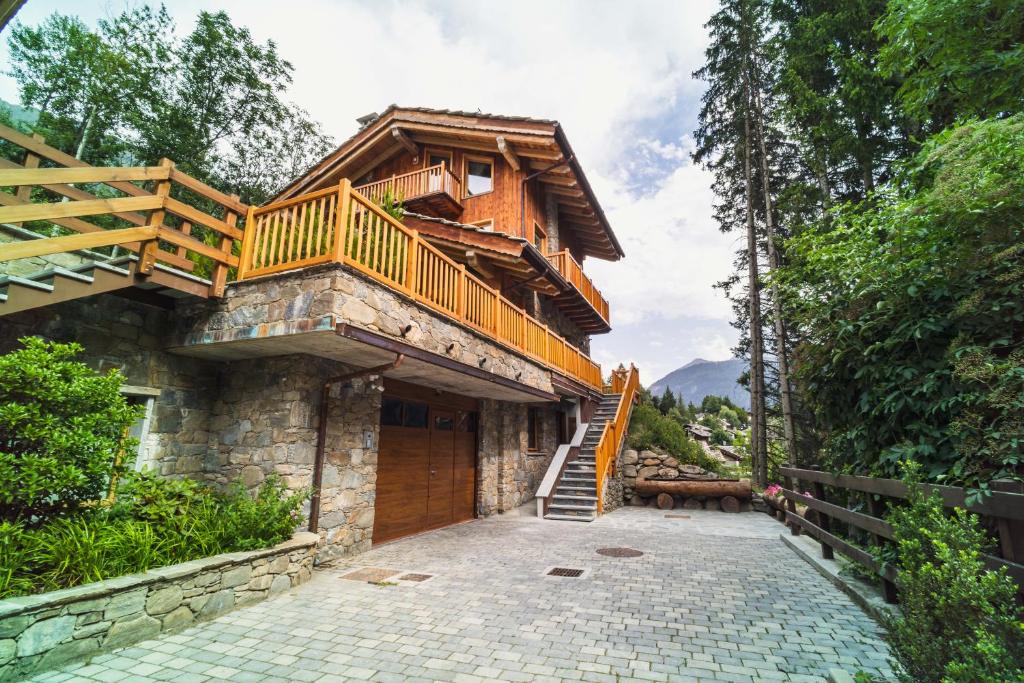 Suites Courmayeur - Mont Blanc - 4