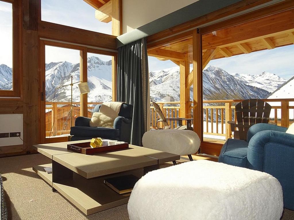 Chalet luxueux, accès direct aux pistes, parking et WIFI inclus - FR-1-344-773 - 2