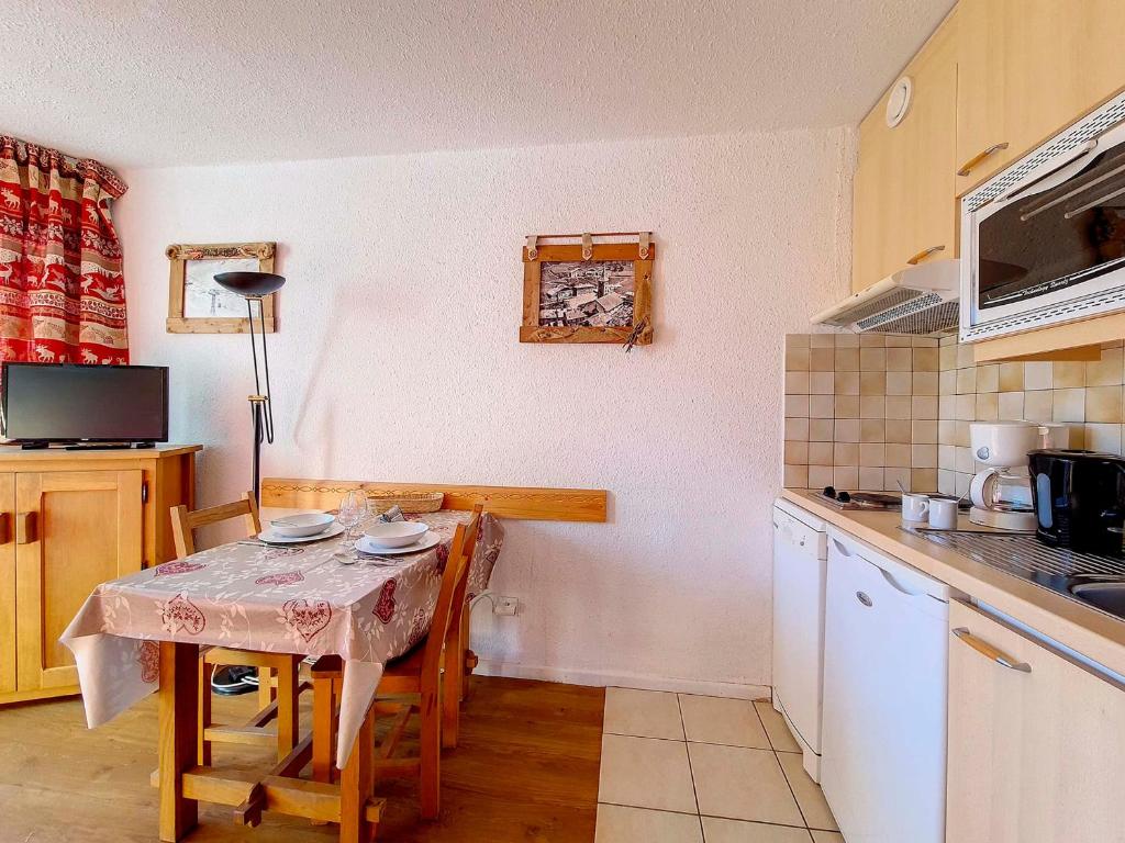 Studio lumineux, départ et retour skis aux pieds, balcon sud, 3 pers., animaux acceptés - FR-1-344-1145 - 2