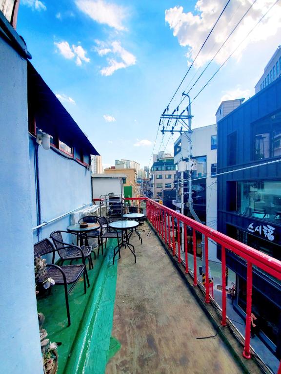 Balcony/terrace, Naru Hostel in Seoul