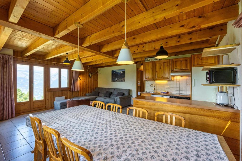 Facilities, Les 2 Sabots in Nendaz