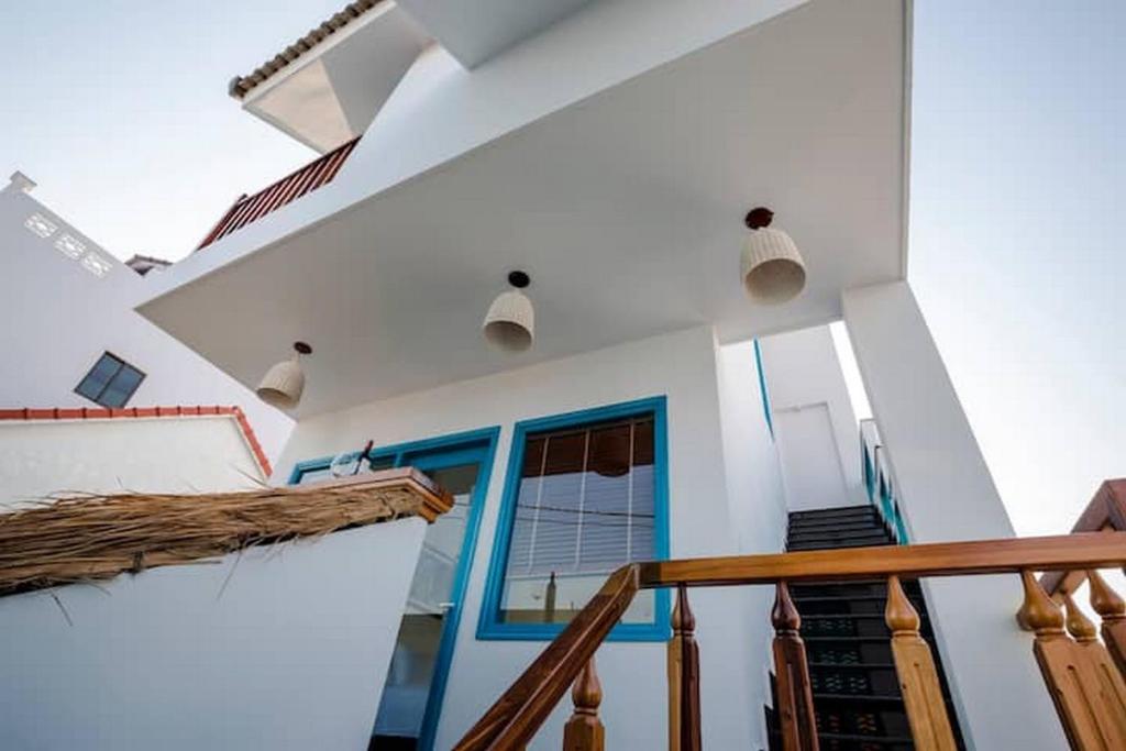 White Sail Villa and Pool