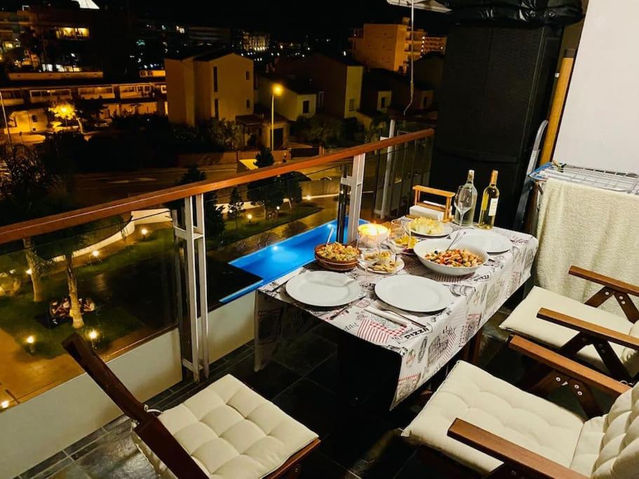 Luminoso apartamento con piscina - 2